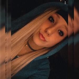 Meet your Posher, Hailey